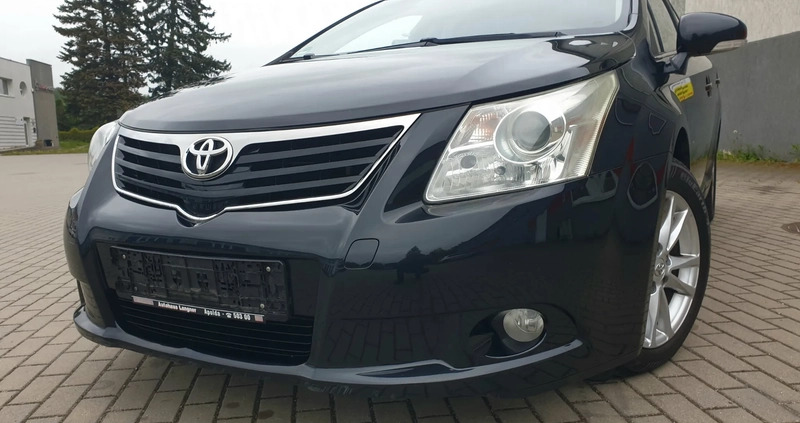 Toyota Avensis cena 23999 przebieg: 269989, rok produkcji 2009 z Elbląg małe 781